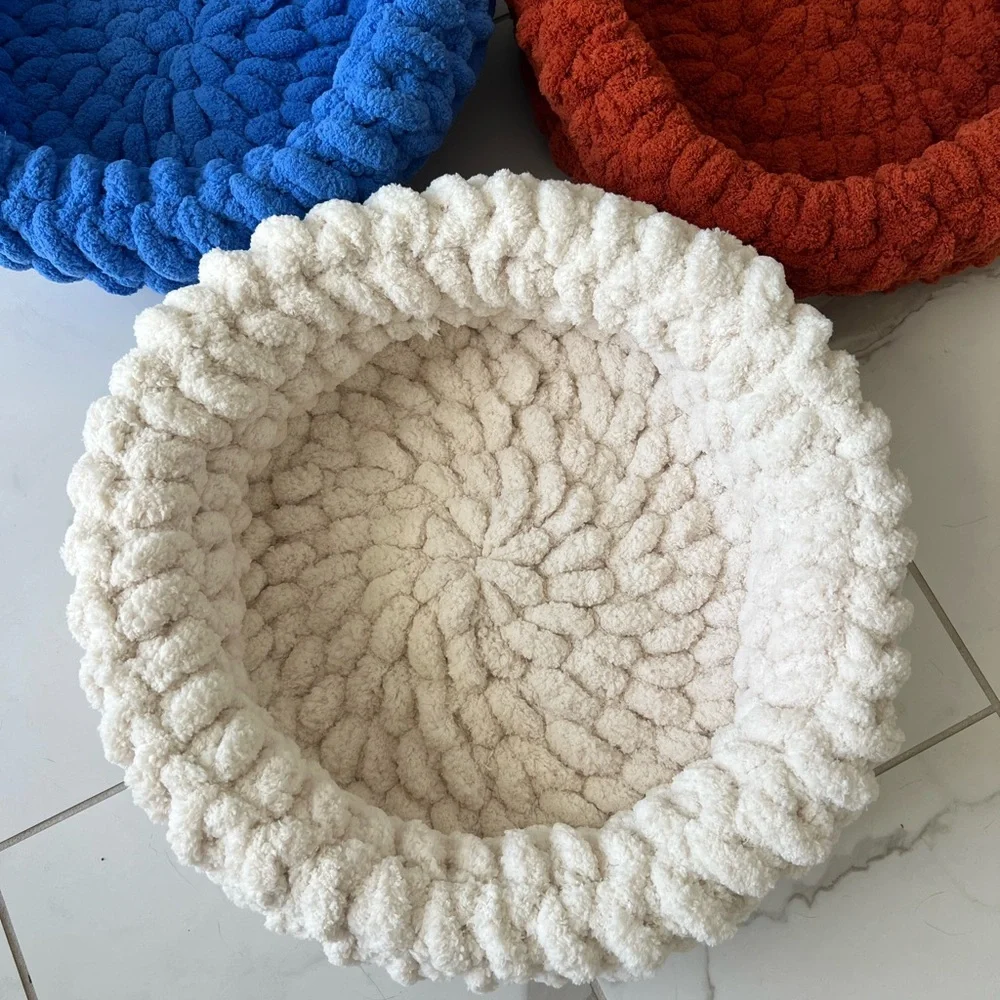 Handmade Super Soft Chenille Pet Basket